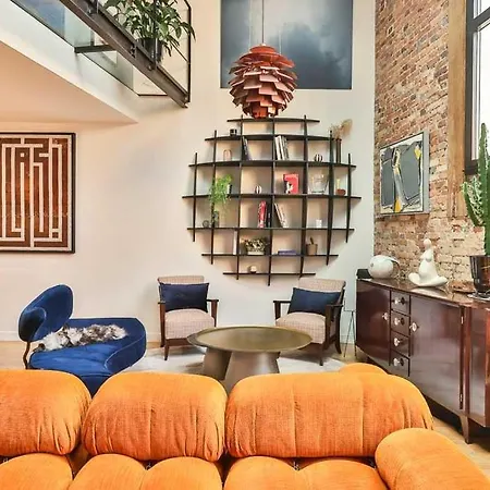 Exceptional Loft On The Heart Of 9th